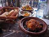 Poulet façon tajine aux abricots secs, pruneaux, épicé