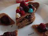 Mini gâteau de crêpes au chocolat et fruits rouges, pour la Saint Valentin