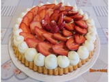 Tarte moelleuse aux fraises à la crème diplomate - Recette en vidéo