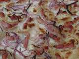 Flammekueche, la fameuse tarte flambée à l'alsacienne