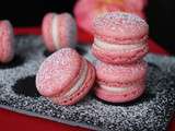 Macarons rose-hibiscus