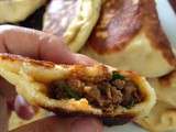 Tava pidesi, galettes turques farcies