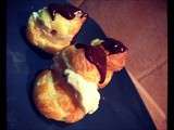 Profiteroles glace vanille et chocolat chaud