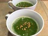 Soupe verte, froide et crue