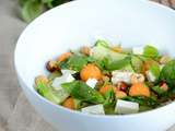 Salade de concombre, feta, melon et noisettes