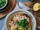 Soupe chinoise au poulet et vermicelle