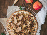 Tarte aux pommes et noix au caramel