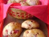 Scones aux cerises confites