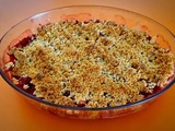 Crumble aux pommes et fraises