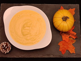 Jack-o’-lantern. Une recette de velouté avec courge et carottes