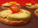 Toast avocat et tomate cerise . Une recette pleine de fraicheur et végétarienne