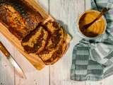 Banana bread marbré au beurre de cacahuètes