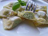 Raviolis poulet-pesto, sauce au parmesan