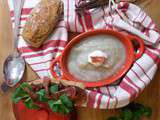 Velouté de topinambour et sa tartine de boudin à la bresaola