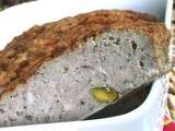 Pâté maison au lapin et pistaches