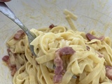 Tagliatelles carbonara express et sans crème