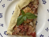 Tarte rustique tomate, thon, moutarde & parmesan