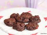 Biscuits au chocolat et fruits rouges