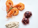 Gambas flambées, figues rôties au thym et caviar d'aubergines