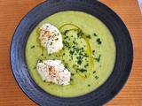 Soupe froide concombre avocat et quenelles de brousse