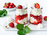 Eton Mess à la fraise