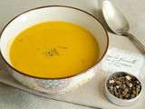 Soupe butternut romarin aux épices d’Alep