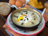 Soupe de panais et oeuf poché