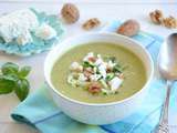 Soupe glacée courgettes feta et noix