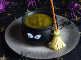 Soupe verte de la sorcière et son Balai à croquer {Halloween}