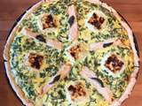 Tarte d'été courgettes, carrés frais aux herbes et sauge