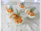 Verrines de saumon, crevettes et perles de yuzu