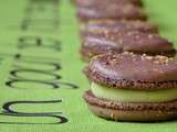 Goût de trop peu : Macaron Avocat, Citron vert & Chocolat