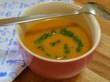 Soupe de courge butternut et coulis de persil