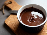 Chocolat fondu au micro-ondes : Comment le faire parfaitement