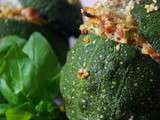 Courgettes rondes farcies au quinoa, chorizo et poivrons