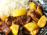 Epaule d'agneau aux coings et aux pruneaux (à la cocotte-minute)