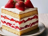 Layer cake du week-end à la vanille et aux fraises