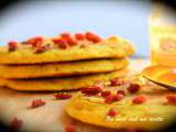 Pancake au curcuma et baies de goji