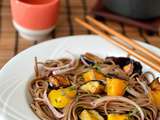 Nouilles soba en salade, mangues et aubergines, d'Ottolenghi