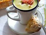 Velouté de brocoli au Boursin ail et fines herbes, chips de bacon