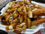 Poutine maison inspiration québécoise