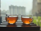 Thé Hojicha : une infusion japonaise au goût unique et aux bienfaits multiples