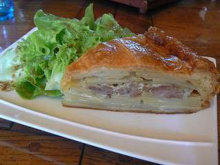 Pâté de pommes de terre et de viande du Limousin