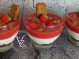 Verrines de fromage blanc, coulis de fraises