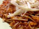 One pan pasta tomates, poivrons, et basilic