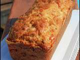 Cake aux lardons, roquefort et noix