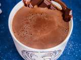 Chocolat chaud aux épices de Noël – sans lactose