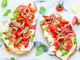 Tartines aux tomates et mozzarella