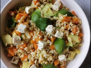 Salade quinoa-feta-patate douce