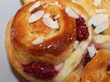 Brioche lemon curd/framboises